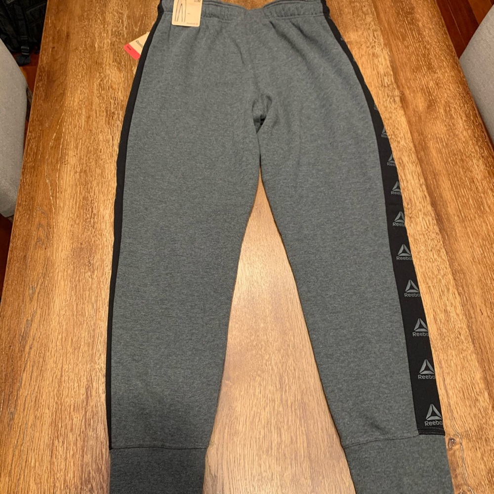 NWT Reebok Training pants - M - Picture 3 of 4
